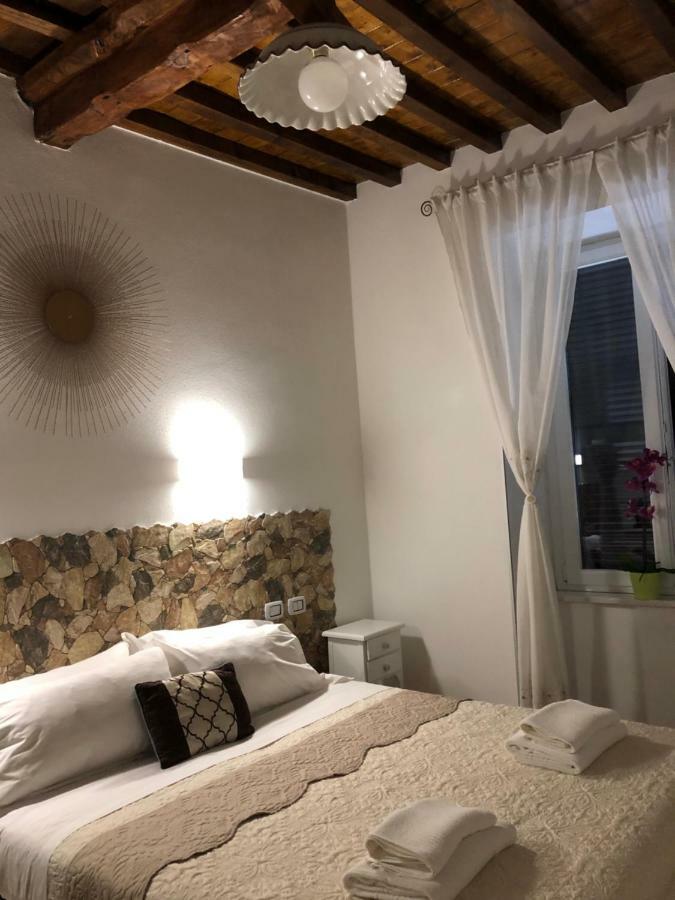 Marla Rooms Специя Екстериор снимка